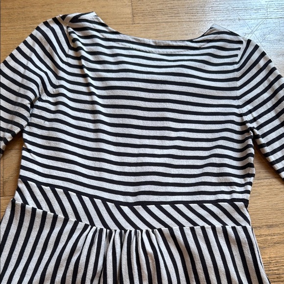 Anthropologie Top with Pink Zipper - Picture 10 of 10